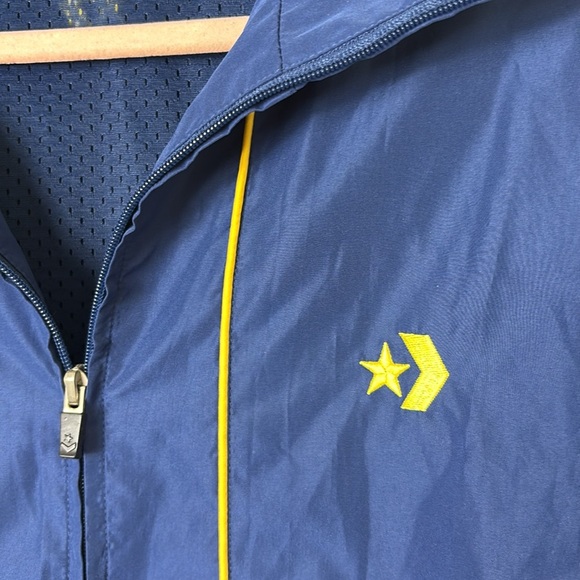 Vintage Converse All Star Zip Up Windbreaker Jacket Blue Yellow size XL - Picture 4 of 11